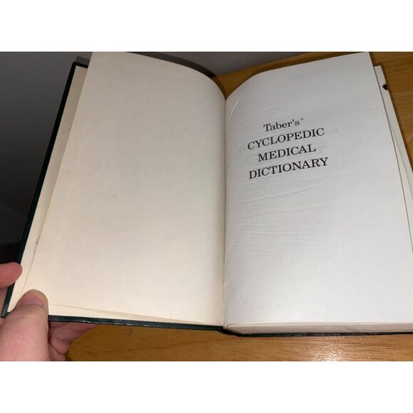 Tabers Cyclopedic Medical Dictionary 15th Edition Hardcover By F.A. Davis 1985 - Picture 8 of 16